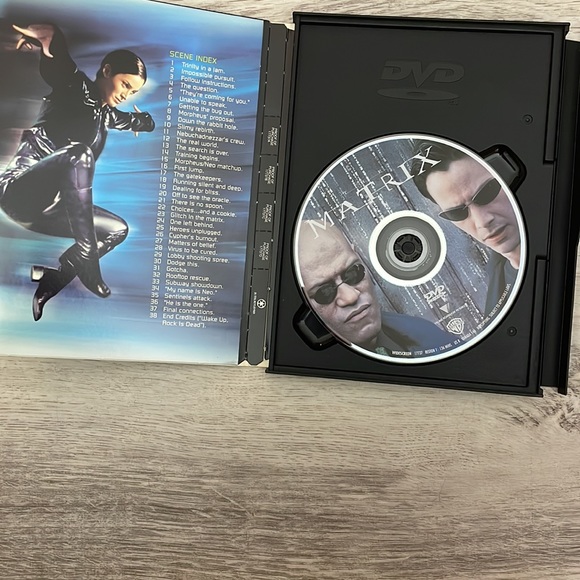 The Matrix DVD Movie 1999 2h 16m Rated R Keanu Reeves Action, Sci-Fi - Picture 4 of 5